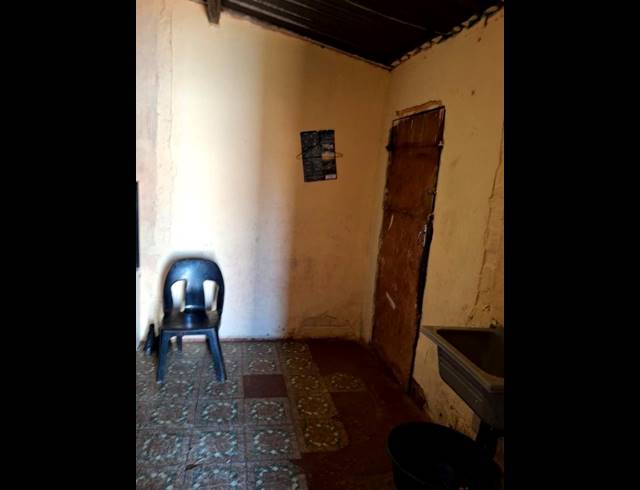 1 BEDROOM HOUSE FOR SALE IN RONDEBULT